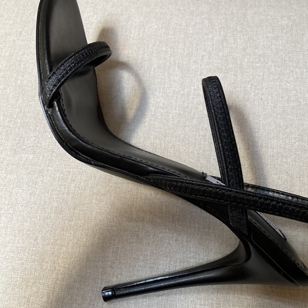 -SOLD- Steve Madden Heels - Picture 10 of 13